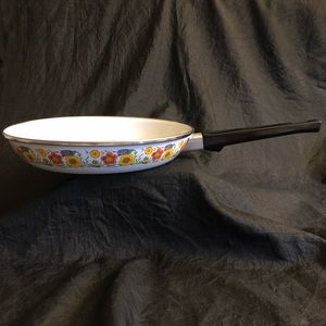 Vintage Floral Enamelware 10” Pan